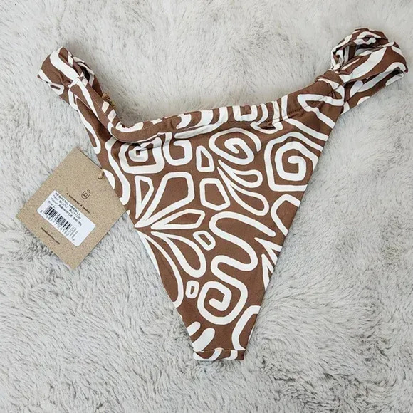 Revolve x Stone Fox Swim NWT Bijou Bikini Bottom - MSRP $88 - Picture 2 of 2
